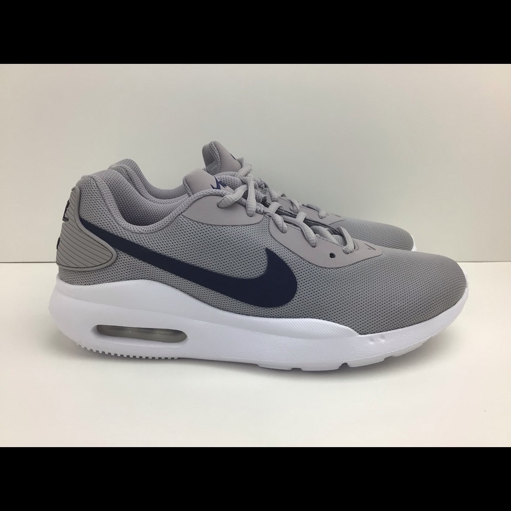 Nike Air Max Oketo Running Shoes Mens Size 8 NWOT
